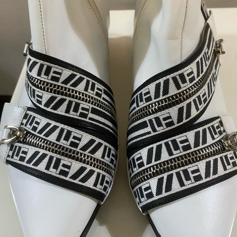 LF Jeffrey Campbell Olaf boots💖NWT - Picture 4 of 6
